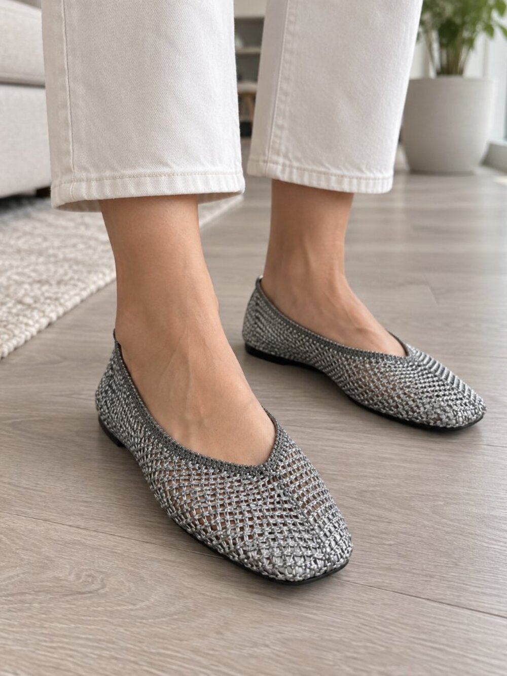 Intentionally Blank Silver Metallic Mesh Square-Toe Flats Size 8